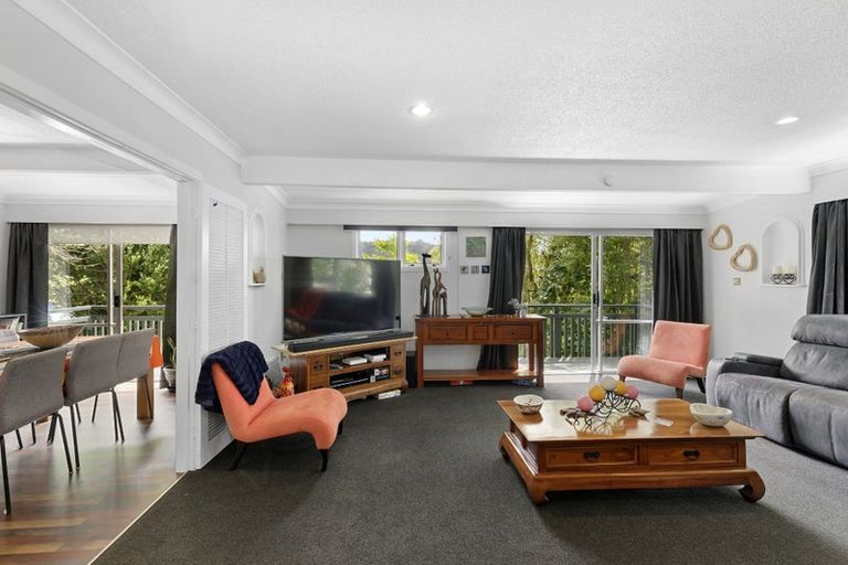 Photo of property in 7 Zeala Grove, Stokes Valley, Lower Hutt, 5019