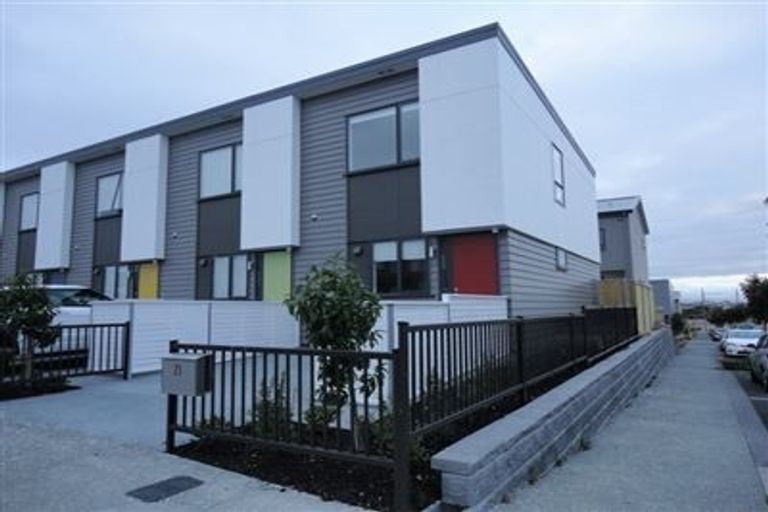 Photo of property in 23 Pencaitland Drive, Flat Bush, Auckland, 2019