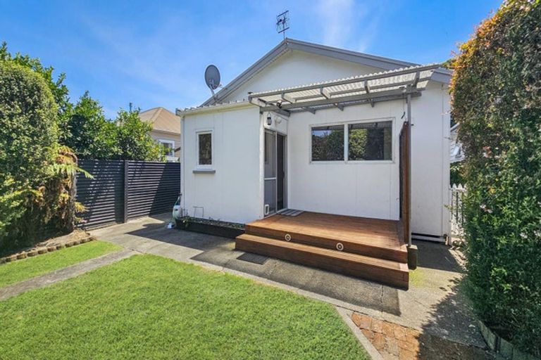 Photo of property in 9a Carnell Street, Napier South, Napier, 4110