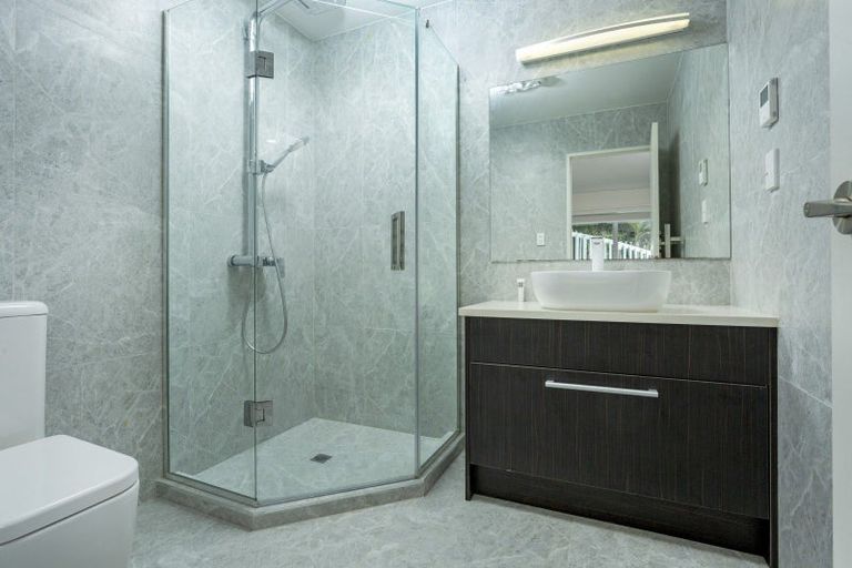 Photo of property in 97a Sunrise Avenue, Murrays Bay, Auckland, 0630