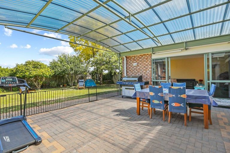 Photo of property in 6 Bouverie Crescent, Flagstaff, Hamilton, 3210