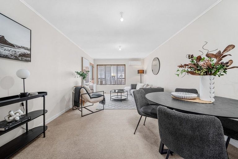 Photo of property in 4 Oxford Street, Lansdowne, Masterton, 5810