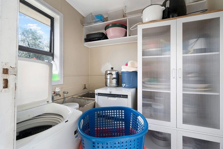 Photo of property in 18 Bernard Street, Mount Wellington, Auckland, 1062