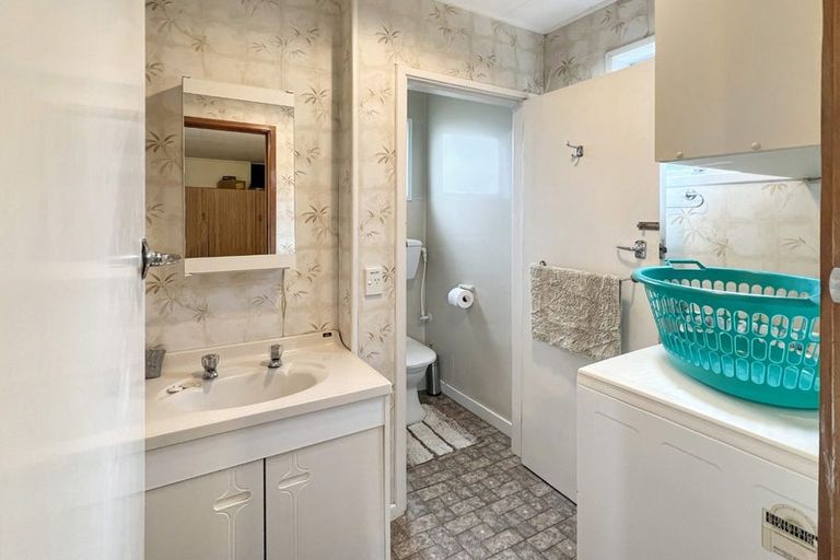 Photo of property in 32 Leven Street, Naseby, 9396