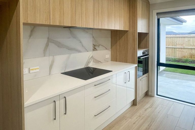 Photo of property in 27 Russell Lilley Drive, Rolleston, 7614