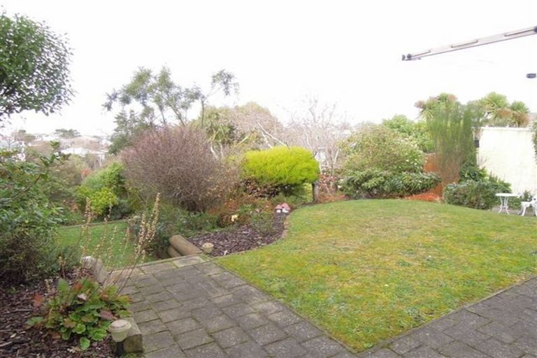 Photo of property in 42 Newport Street, Belleknowes, Dunedin, 9011