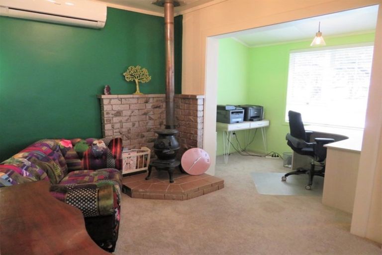 Photo of property in 104 Beach Road, Thames, 3500