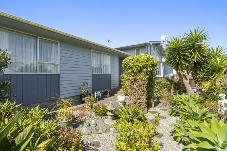 Photo of property in 15 Tweed Road, Papakowhai, Porirua, 5024