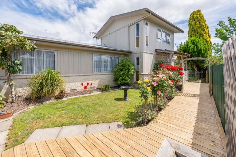 Photo of property in 39 Leicester Avenue, Tamatea, Napier, 4112