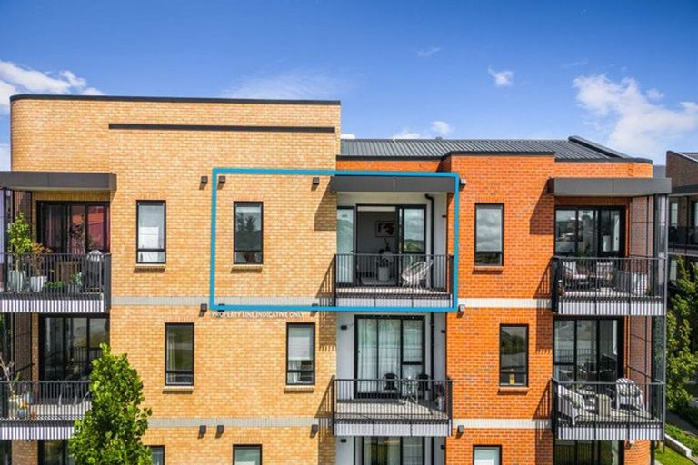 Photo of property in 204/77 Hobsonville Point Road, Hobsonville, Auckland, 0616