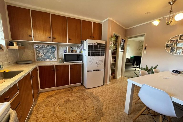 Photo of property in 1/17 Ballater Place, Highland Park, Auckland, 2010