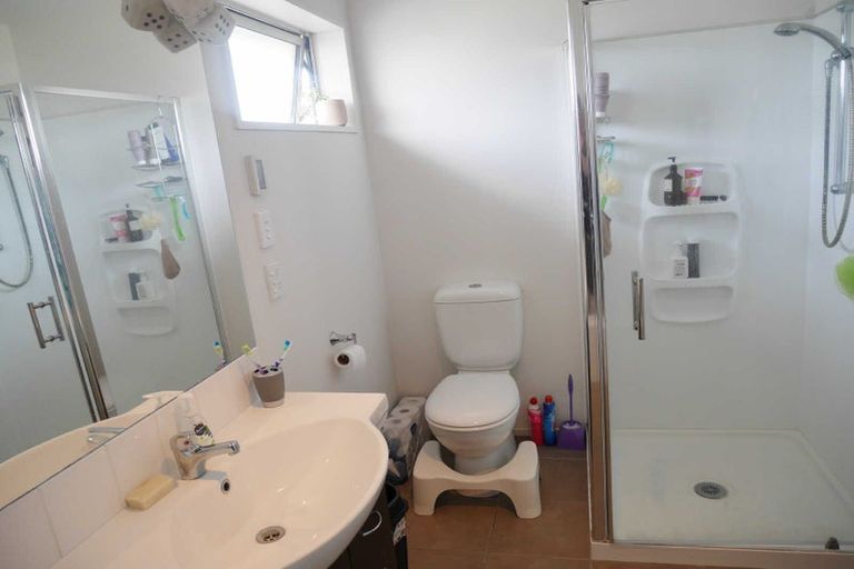 Photo of property in 5 Thomas Cane Lane, Hillmorton, Christchurch, 8024