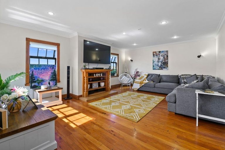 Photo of property in 48 Hamon Place, Pukehangi, Rotorua, 3015