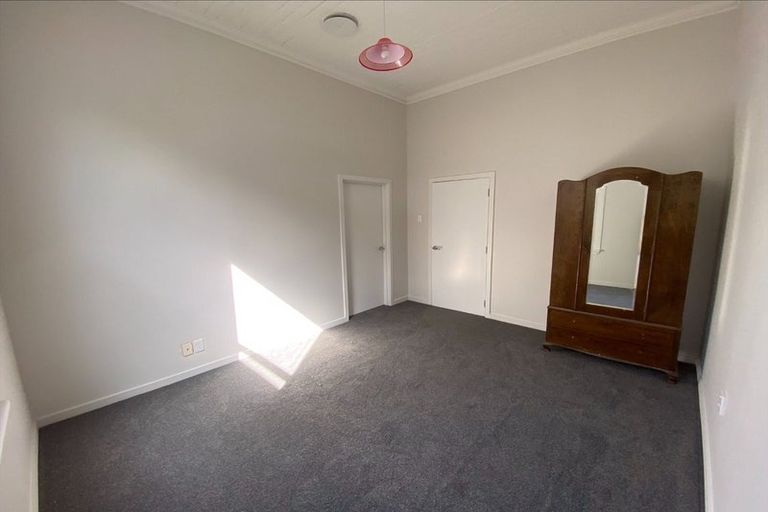 Photo of property in 264 South Road, Caversham, Dunedin, 9012