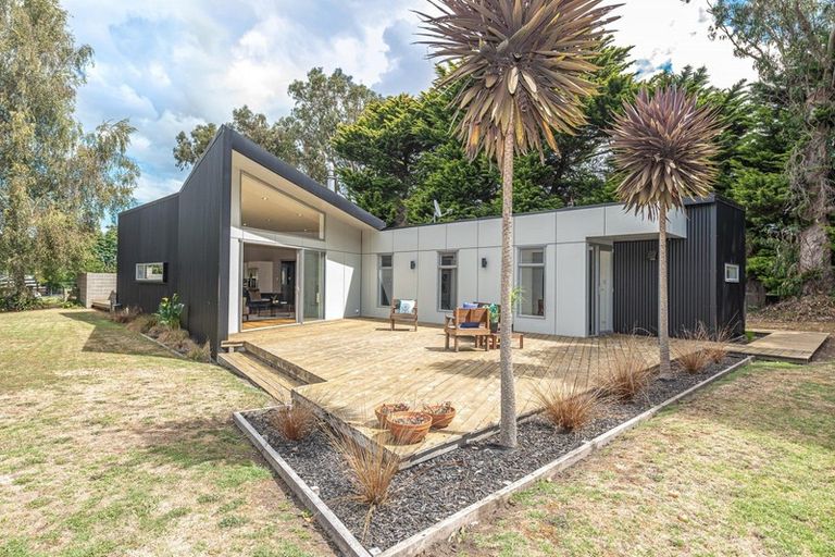 Photo of property in 12 Kingston Way, Otamatea, Whanganui, 4500