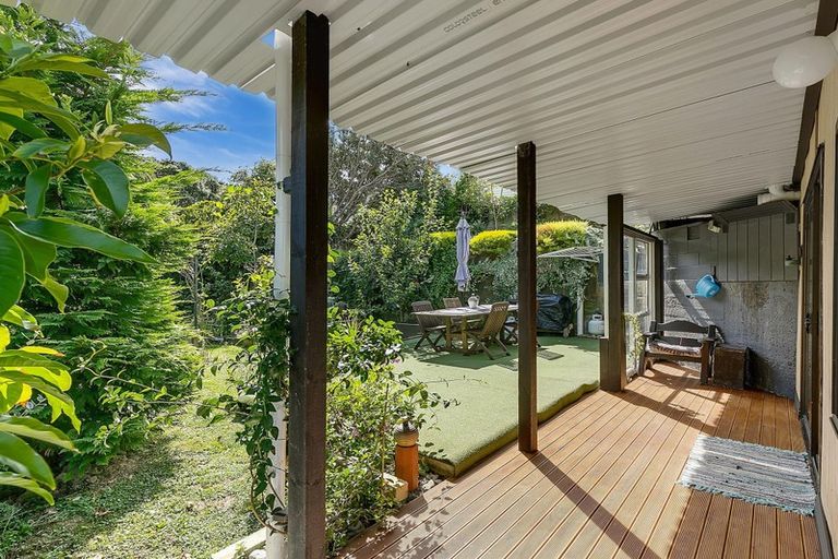 Photo of property in 15b Jillett Street, Titahi Bay, Porirua, 5022