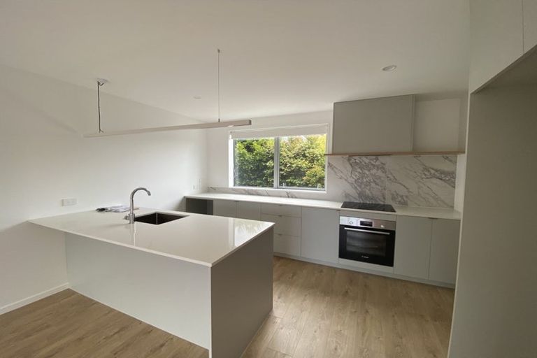 Photo of property in 3/39 Archers Road, Hillcrest, Auckland, 0629