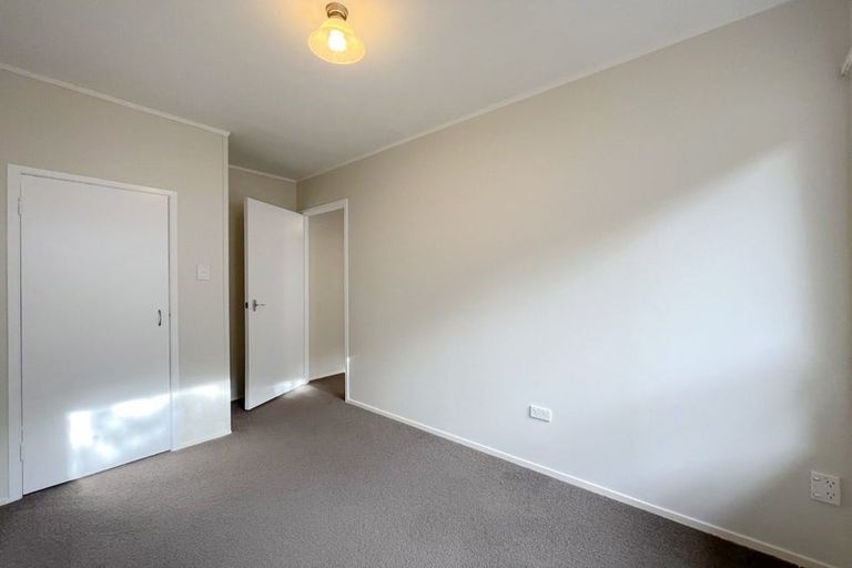 Photo of property in 25 Kenmure Avenue, Forrest Hill, Auckland, 0620