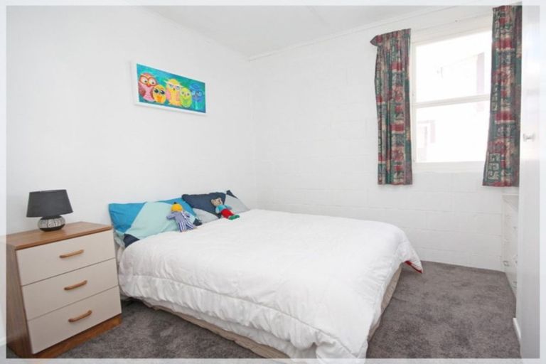 Photo of property in 169 Seabury Avenue, Foxton Beach, Foxton, 4815