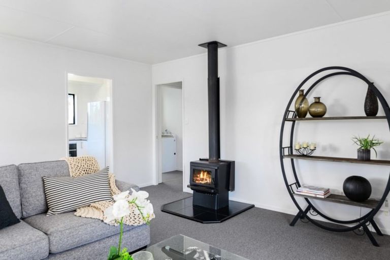 Photo of property in 41c Kawaha Point Road, Fairy Springs, Rotorua, 3015