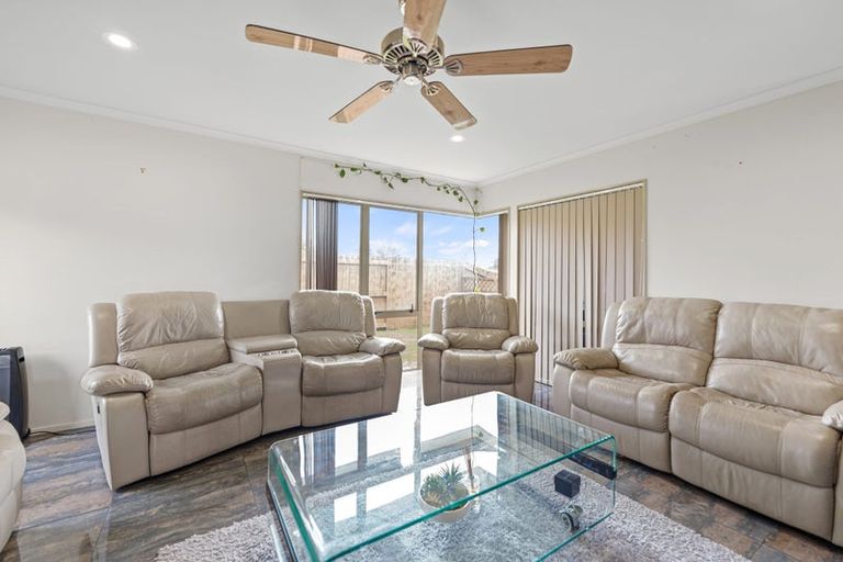 Photo of property in 9 Carribean Place, Papamoa Beach, Papamoa, 3118