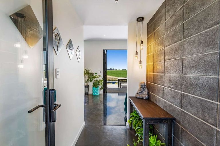 Photo of property in 57 Beechwood Road, Feilding, 4779