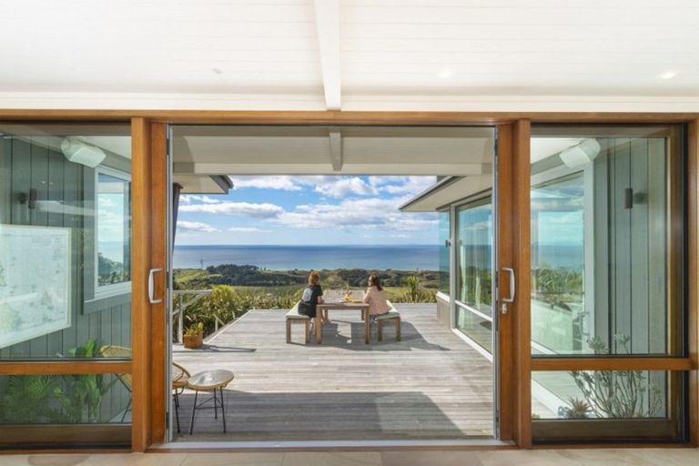 Photo of property in 917 Pakiri Block Road, Tomarata, Wellsford, 0974