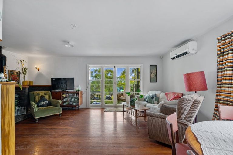 Photo of property in 107 Puke Road, Kumeu, 0891