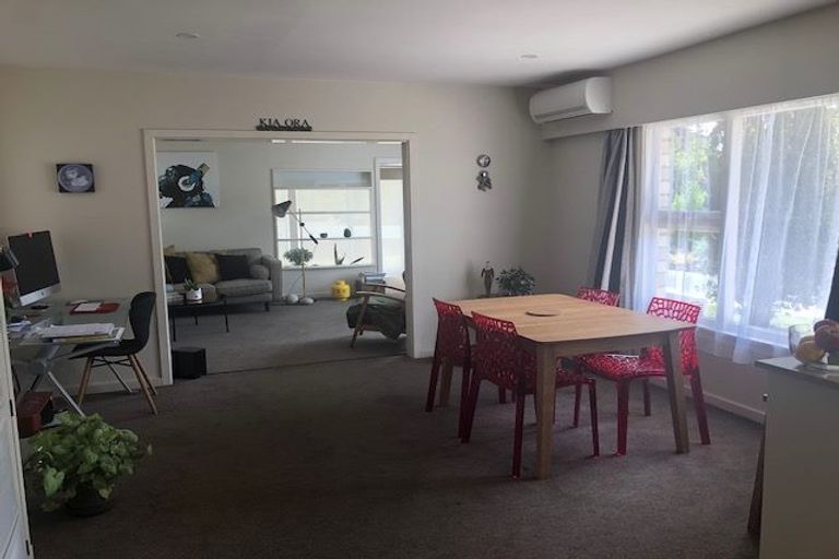 Photo of property in 10 Tulloch Place, Papanui, Christchurch, 8052