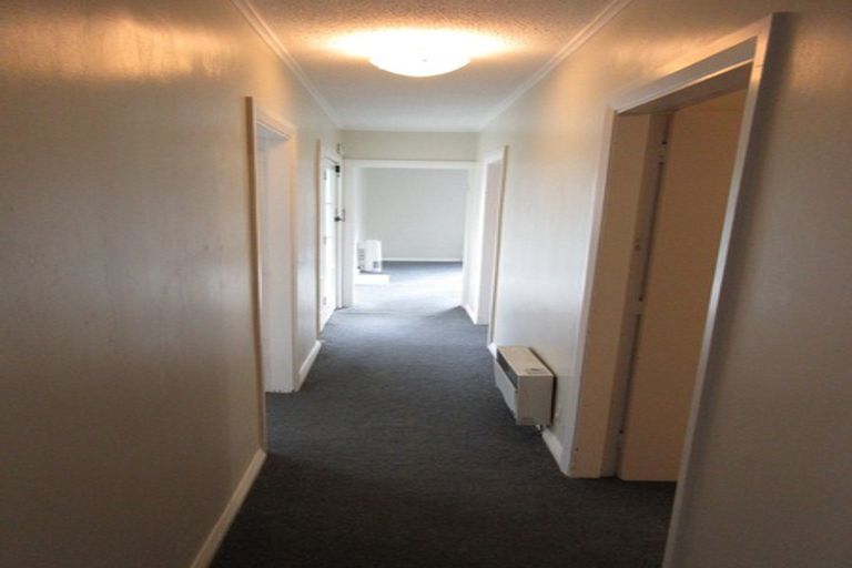 Photo of property in 38b Hinau Street, Woburn, Lower Hutt, 5011