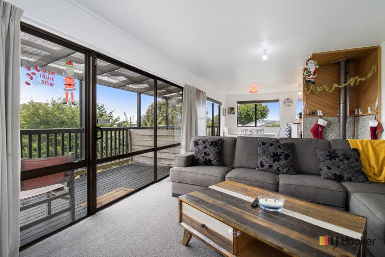 Photo of property in 2 Nathan Place, Athenree, Katikati, 3177