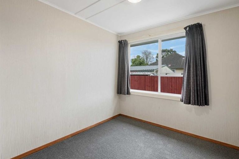 Photo of property in 20 Tiora Place, Upper Riccarton, Christchurch, 8041