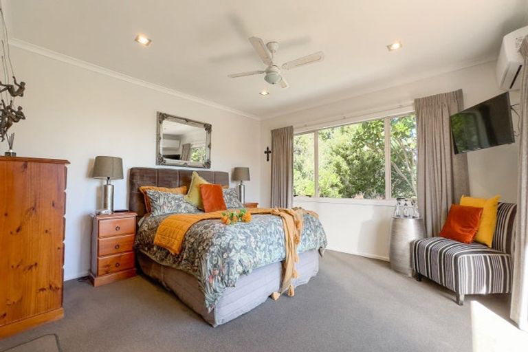 Photo of property in 108 Brunton Crescent, Thames, 3500