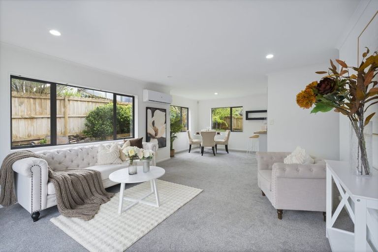 Photo of property in 13b Parkcrest Drive, Henderson, Auckland, 0612