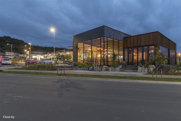 Photo of property in 17 Boulder Lane, Pyes Pa, Tauranga, 3112