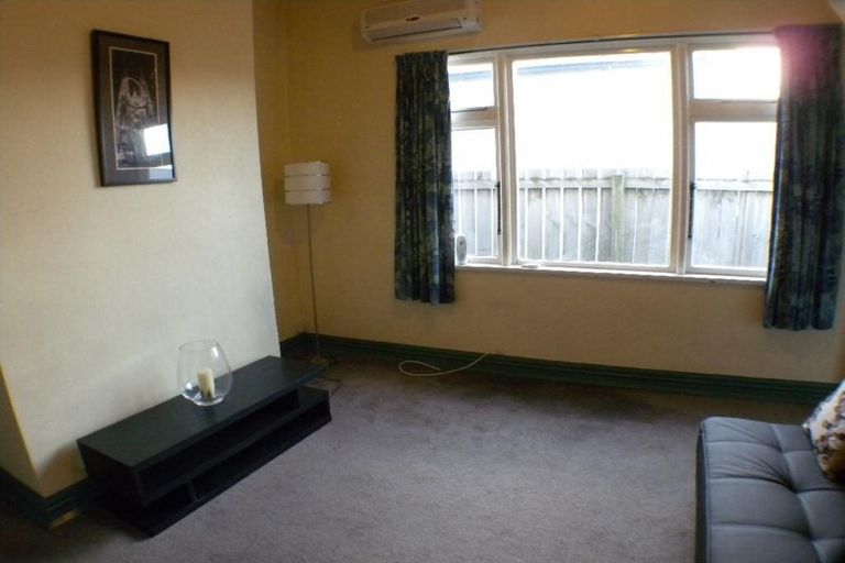 Photo of property in 37 Cutten Street, South Dunedin, Dunedin, 9012