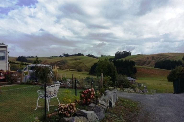 Photo of property in 159 Benhar Road, Benhar, Balclutha, 9272