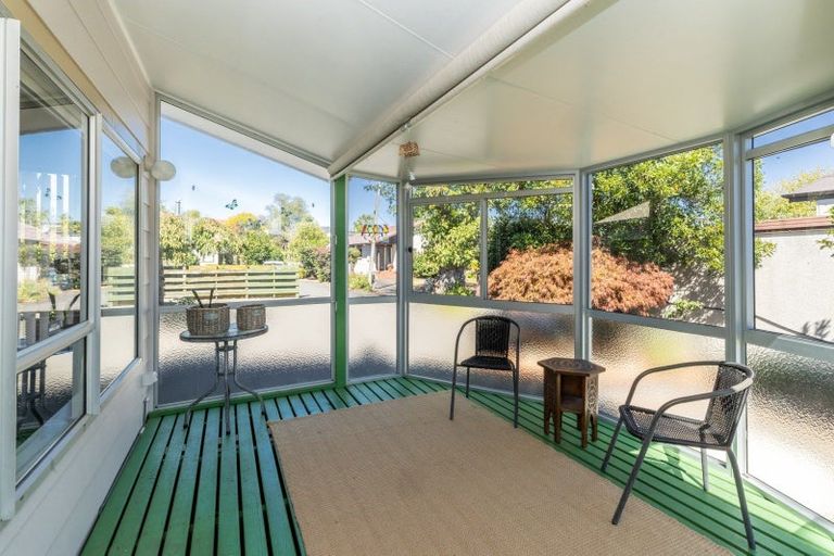 Photo of property in 5 Wallace Way, Havelock North, 4130