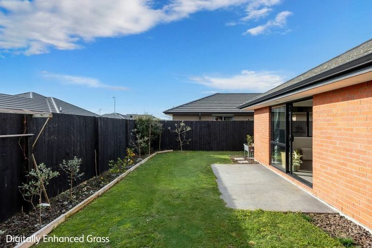 Photo of property in 5 Limbrick Crescent, Wigram, Christchurch, 8042