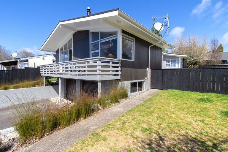 Photo of property in 7 Wychwood Crescent, Springfield, Rotorua, 3015