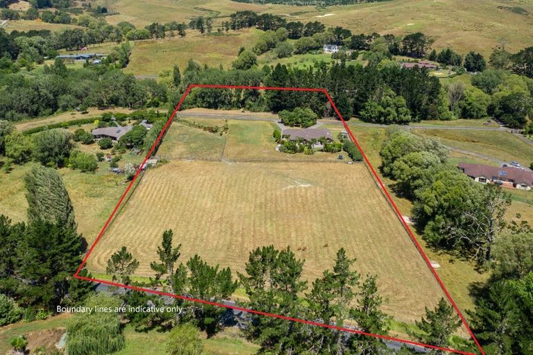 Photo of property in 8b Willow Lane, Stillwater, Silverdale, 0993