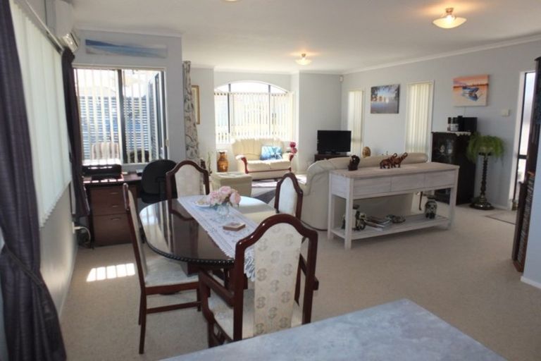 Photo of property in 12a Whyte Street, Foxton, 4814