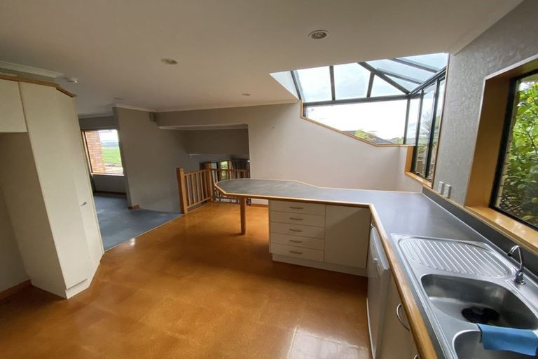 Photo of property in 43 Greenfield Drive, Western Heights, Hamilton, 3200