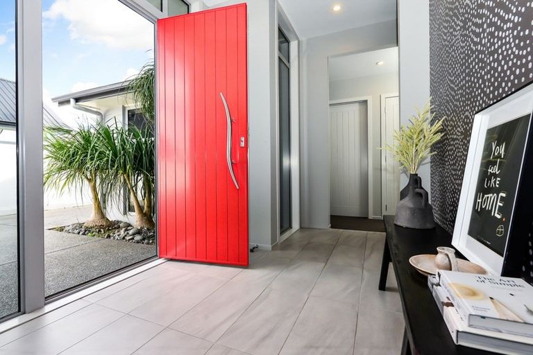 Photo of property in 12 The Rocks, Flagstaff, Hamilton, 3210