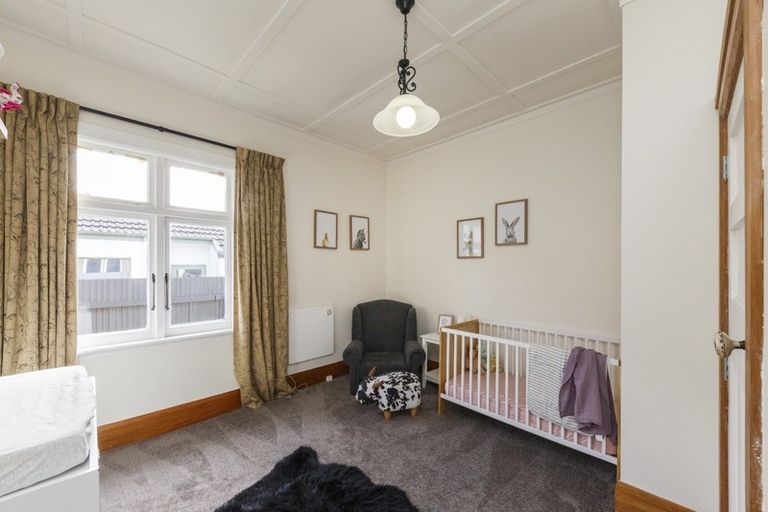 Photo of property in 137 Cook Street, West End, Palmerston North, 4410