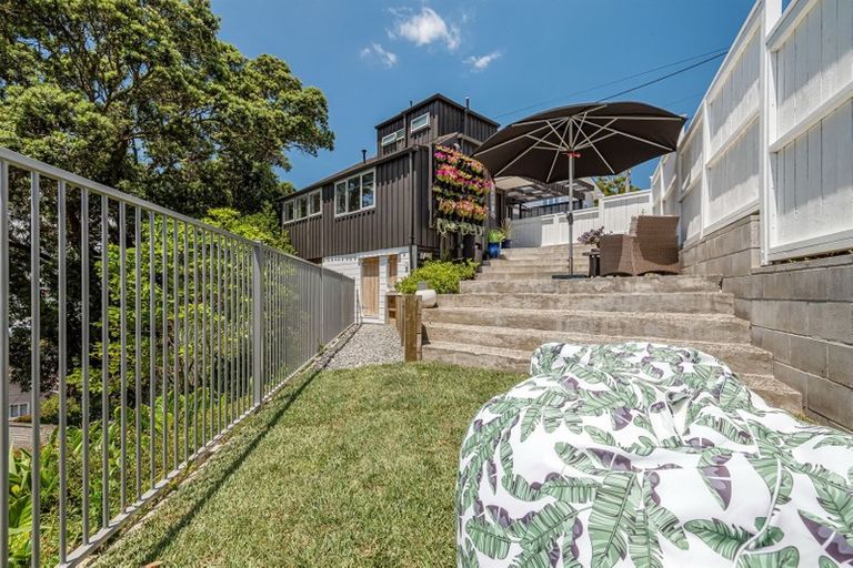 Photo of property in 1/91 Princes Street, Northcote Point, Auckland, 0627