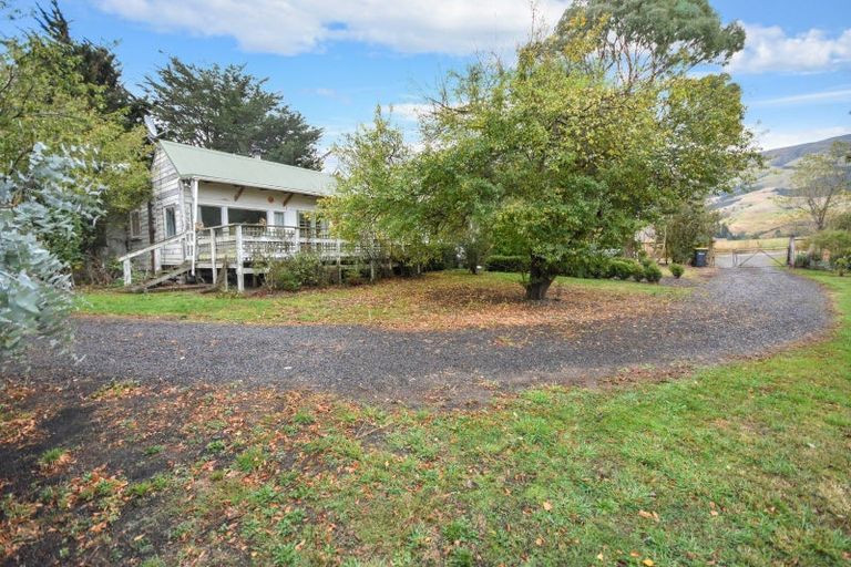 Photo of property in 369 Maungatua Road, Woodside, Outram, 9073