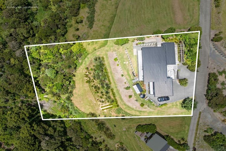 Photo of property in 16 Granada Lane, Langs Beach, Waipu, 0582