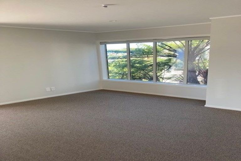 Photo of property in 39 Espin Crescent, Karori, Wellington, 6012