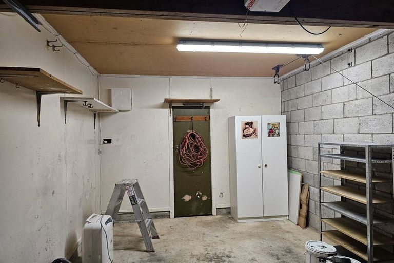 Photo of property in 2/196 Helston Road, Paparangi, Wellington, 6037